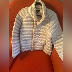 TUCKERNUCK CHAMPAGNE PUFFER JACKET POMANDER PLACE